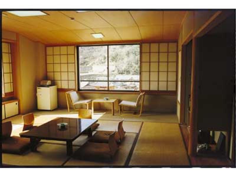 Nakamasu Ryokan Takeo Eksteriør bilde
