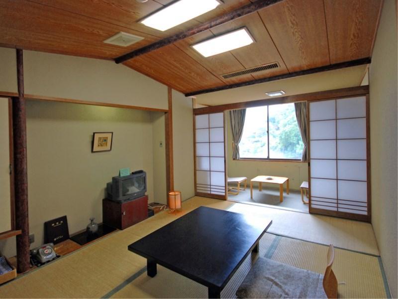 Nakamasu Ryokan Takeo Eksteriør bilde